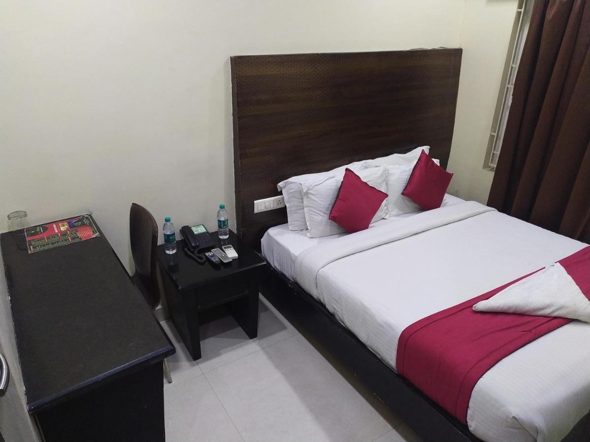 Hotel Grand Parkway Tambaram Extérieur photo