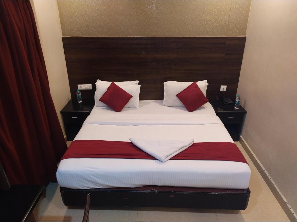 Hotel Grand Parkway Tambaram Extérieur photo