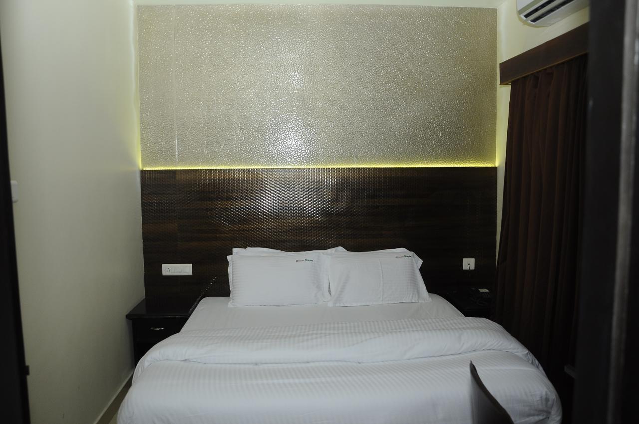 Hotel Grand Parkway Tambaram Extérieur photo